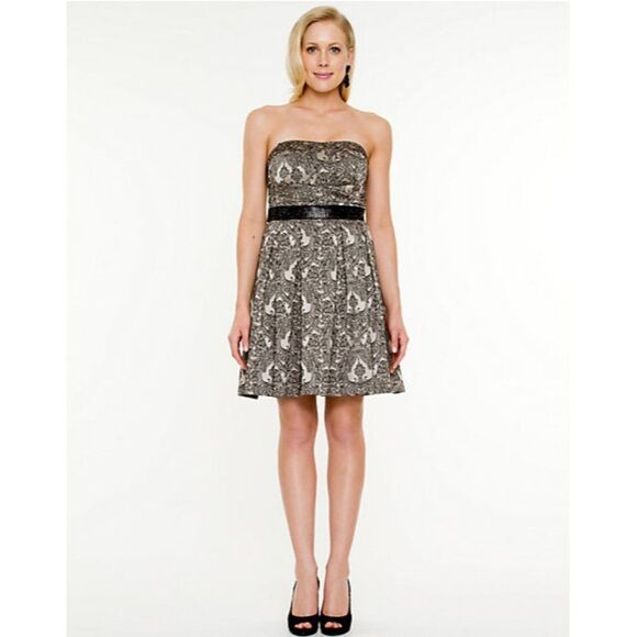 Le Chateau Jacquard Print Fit & Flare Dress Champagne & Black Size XXL - Picture 1 of 4